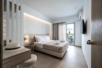 Mythos Suites Hotel