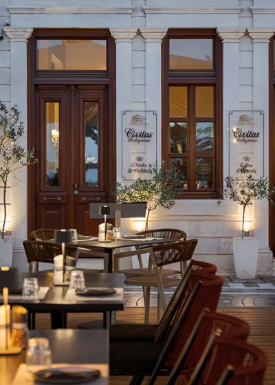 Civitas Suites Hotel