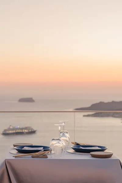 Apeiron Blue Santorini