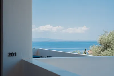 Om Living Afitos