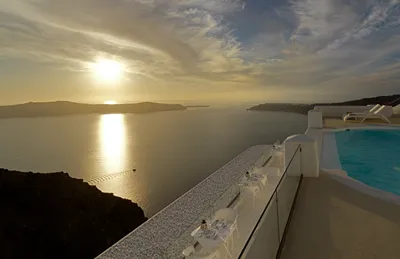 Tholos Resort Santorini