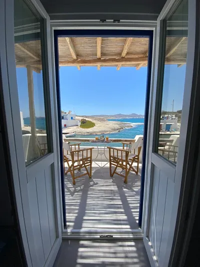 Manolis & Filio Home By The Sea Milos