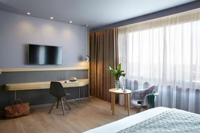 Zeus Wyndham Grand Athens