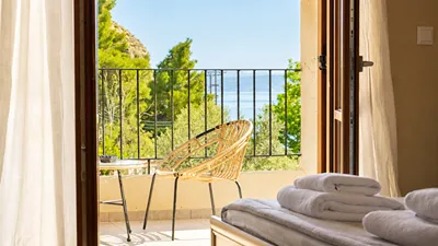 Kaminos Hotel by Nin & Bau