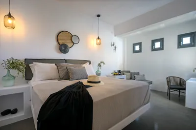 Santolia Art Suites Santorini