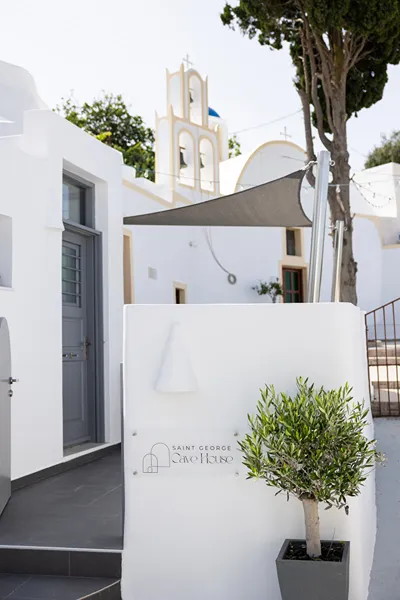 Saint George Cave House Santorini