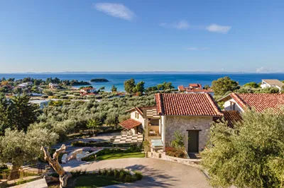 Kastri Elia Suites