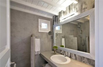 Manu Mykonos Luxury Villa