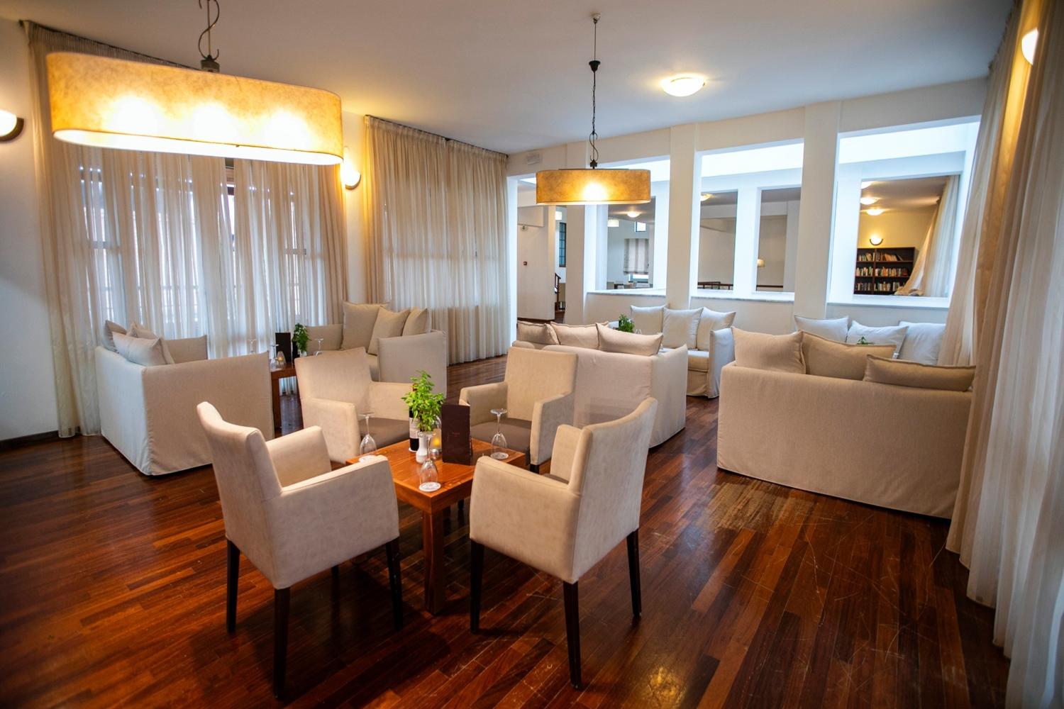 Bella Beach Hotel