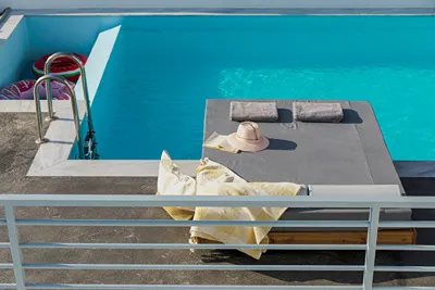 Blackstone Luxury Suites