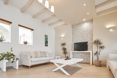 Nissos Thira Hotel Santorini