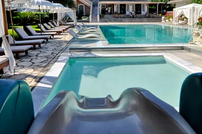 Nefeli Hotel