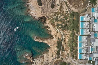 Ios Grand Pool Suites