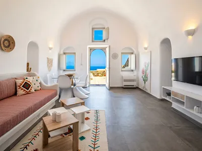 Mellow Luxury Cave Santorini