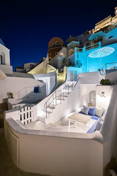 Cave Suite Oia