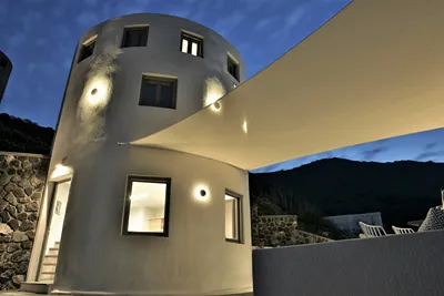 Horizon Mills Villas and Suites Santorini