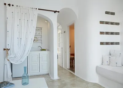 Altana Heritage Suites Santorini