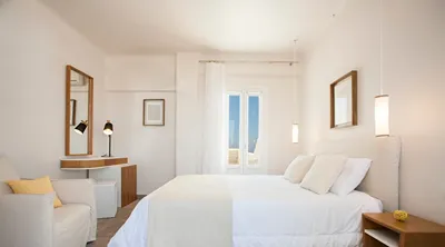 Amaze Suites