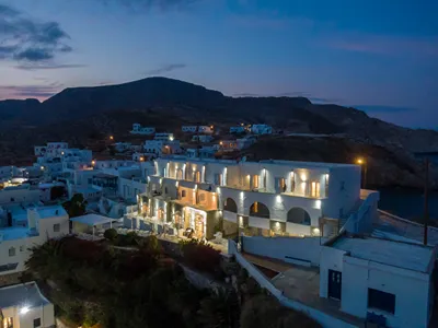 Vardia Bay Studios