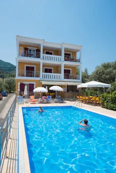 Summertime Inn