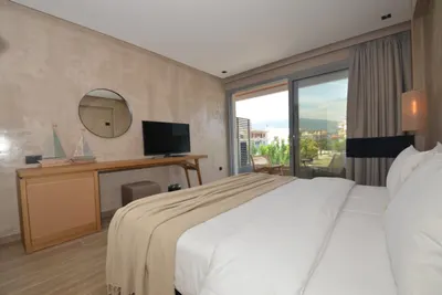 Evilion and Stilvi Hotels