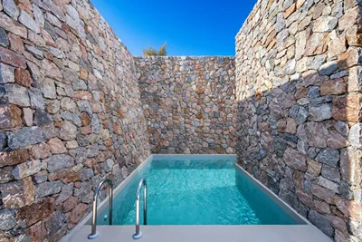 Felicity Cave Villas