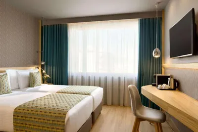 Zeus Wyndham Grand Athens