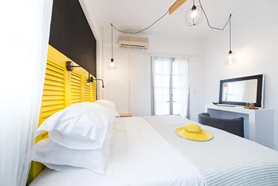 Evi Rooms