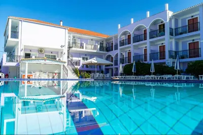 Golden Coast Suites
