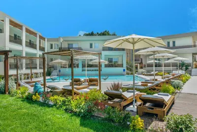 Mirablue Luxury Residences