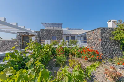 Golden Sunrise Suites Santorini