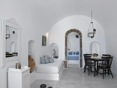 Altana Heritage Suites Santorini