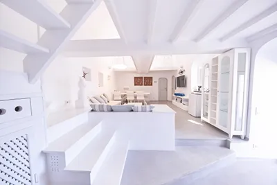 Trieris Villa & Suites