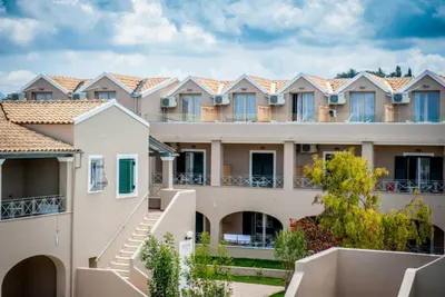 Ninos Amour Holiday Resort