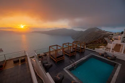 Gizis Cliffside Suites
