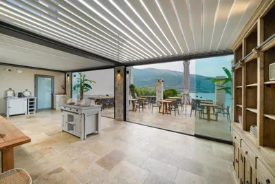 Essentia Luxury