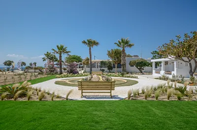 Glaronissi Beach