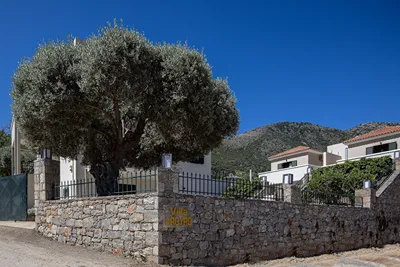Villa Argyro