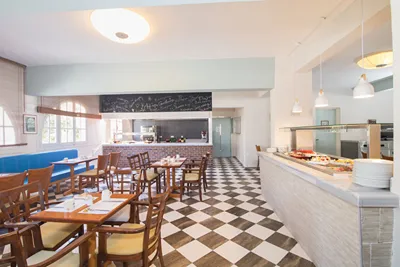 Opera Blue Hotel