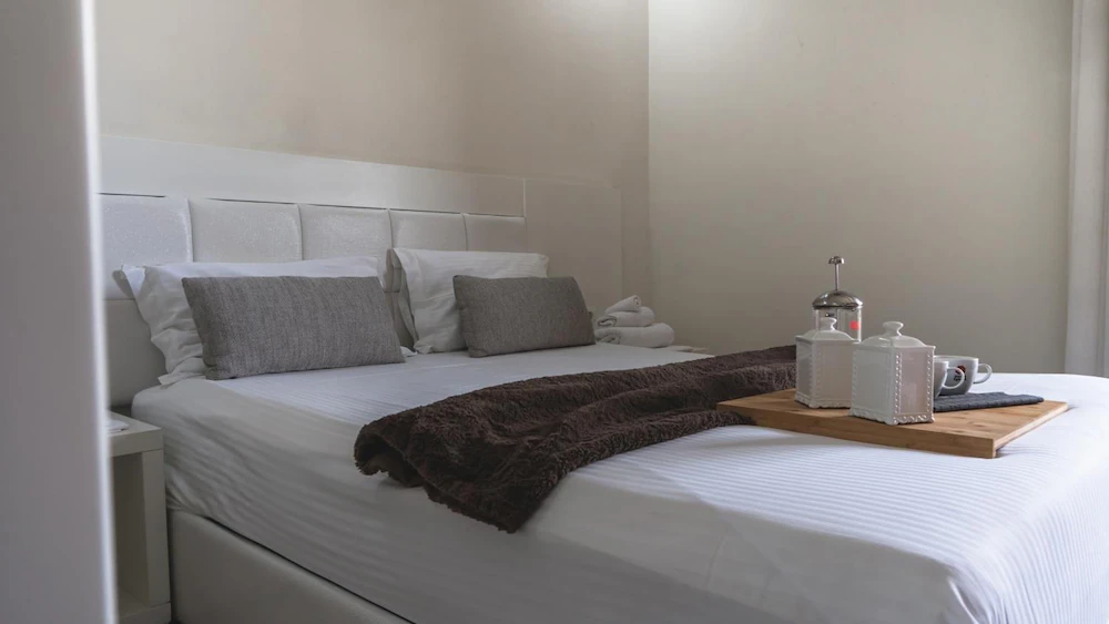 HOTEL MACEDON