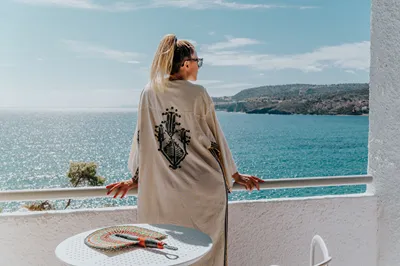 Apollo Resort