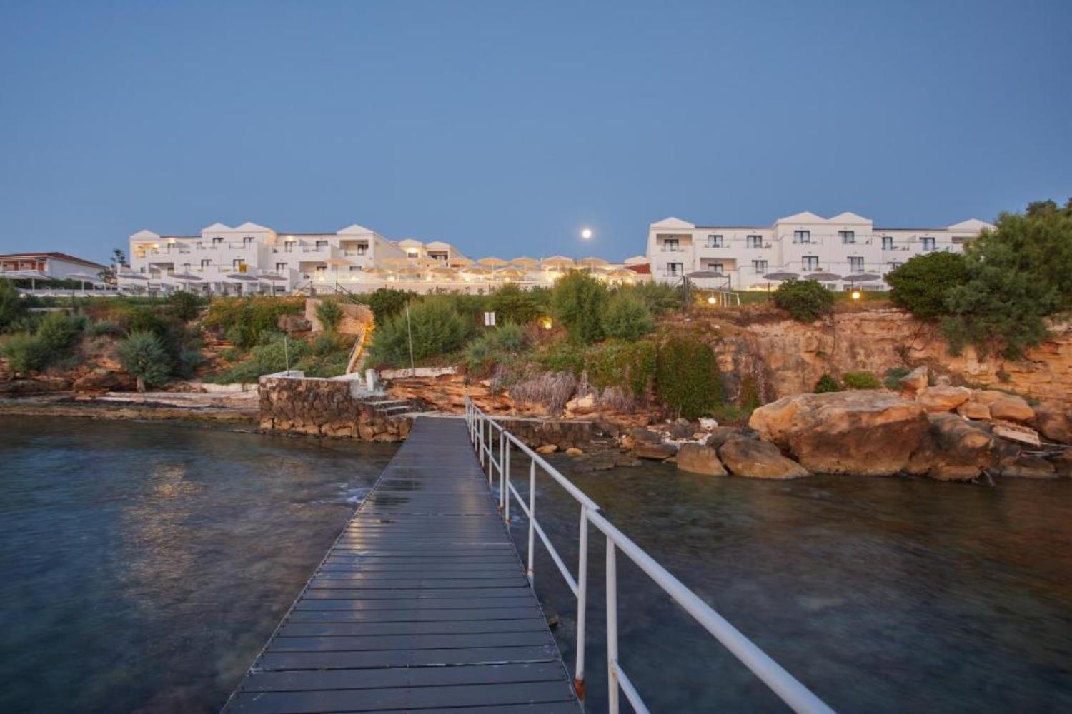 Louis Plagos Beach
