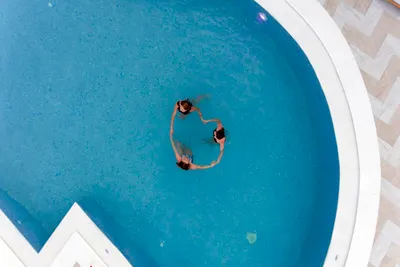 Agnes Deluxe Hotel