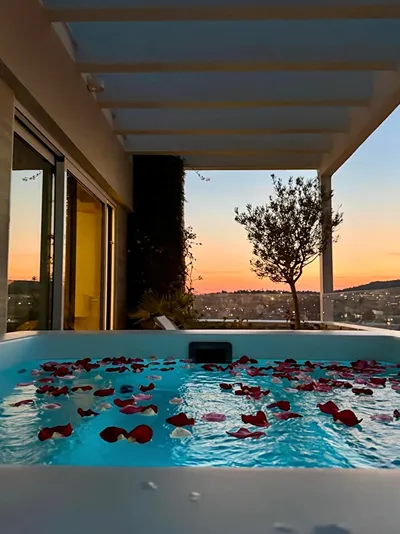 One 360 Skyline Athens Penthouses