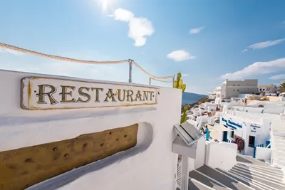 Santorini Secret Suites & Spa