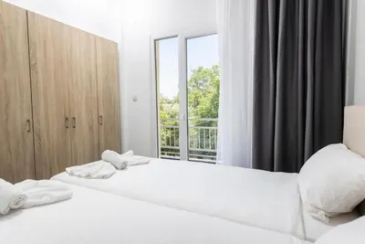 Jenny Hotel