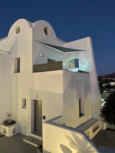 White Harmony Suites Santorini