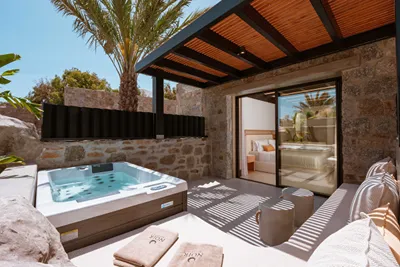 Noir Mykonos