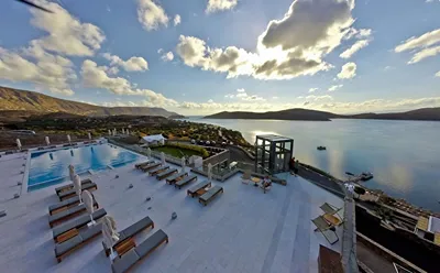 Royal Marmin Bay Boutique & Art Hotel