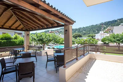 SANTA HELENA HOTEL - Adults 14+ y.o